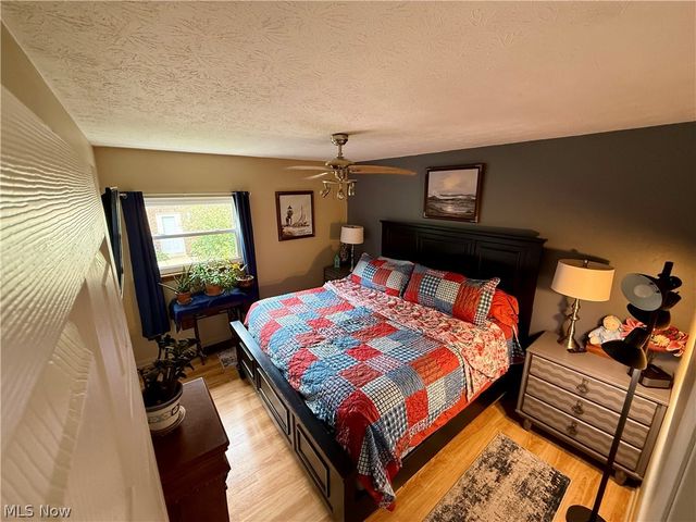572 Hughes Drive, Tallmadge, OH 44278