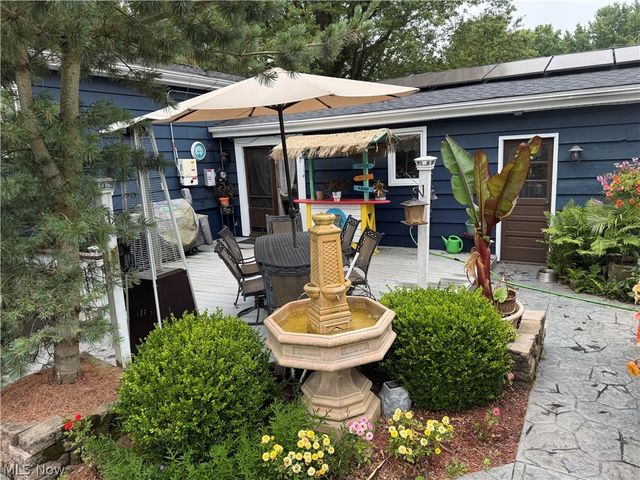 572 Hughes Drive, Tallmadge, OH 44278