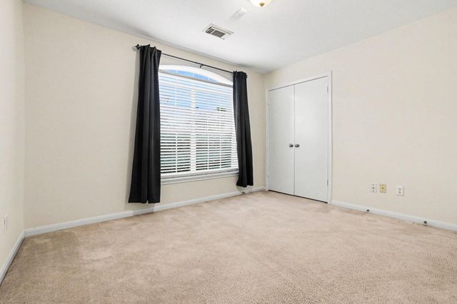 135 Kellyn Oaks Drive, Conroe, TX 77306