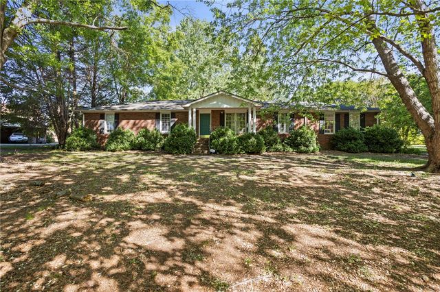 215 Arcadia Drive, Anderson, SC 29621