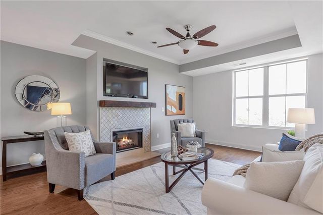 2881 Peachtree Road NE 702, Atlanta, GA 30305