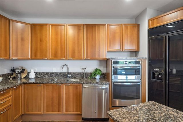 2881 Peachtree Road NE 702, Atlanta, GA 30305