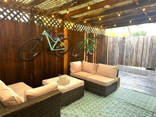 435 8th Street, Hermosa Beach, CA 90254