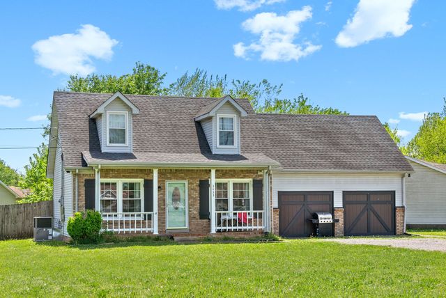 3433 Oak Lawn Dr, Clarksville, TN 37042