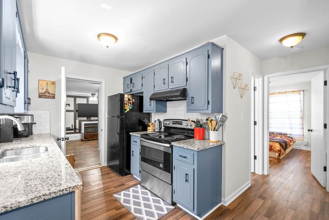 3433 Oak Lawn Dr, Clarksville, TN 37042
