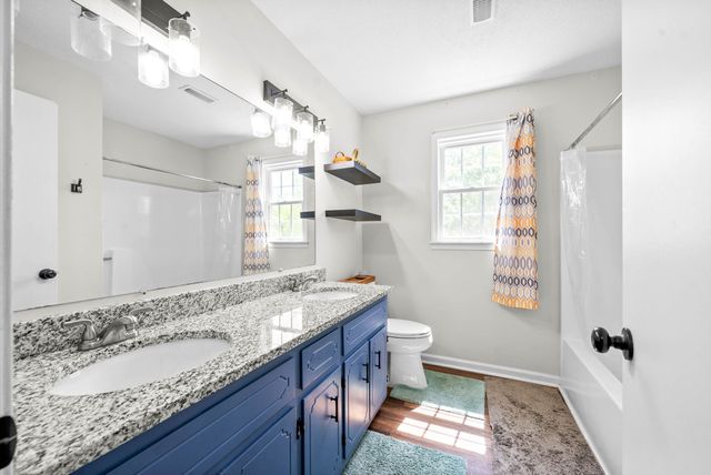 3433 Oak Lawn Dr, Clarksville, TN 37042