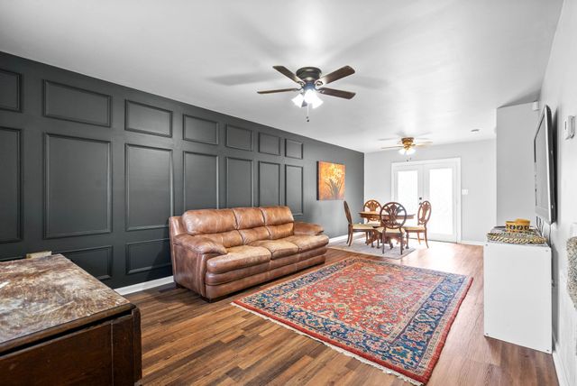 3433 Oak Lawn Dr, Clarksville, TN 37042