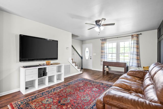 3433 Oak Lawn Dr, Clarksville, TN 37042