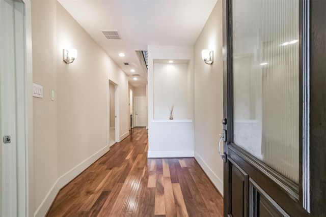 5425 Hidalgo Street A, Houston, TX 77056