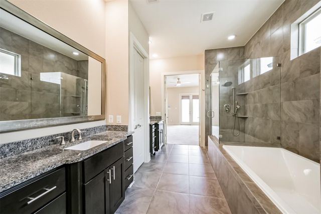 5425 Hidalgo Street A, Houston, TX 77056