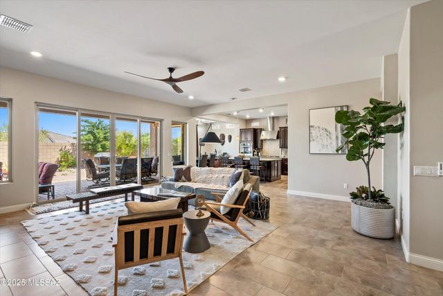 660 W Aviator Crossing Drive, Oro Valley, AZ 85755