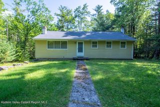 810 Ulster Heights Road, Ellenville, NY 12428