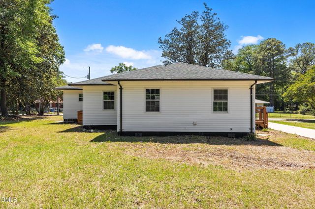 5318 Dairy Drive, Fayetteville, NC 28304