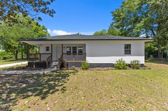 5318 Dairy Drive, Fayetteville, NC 28304