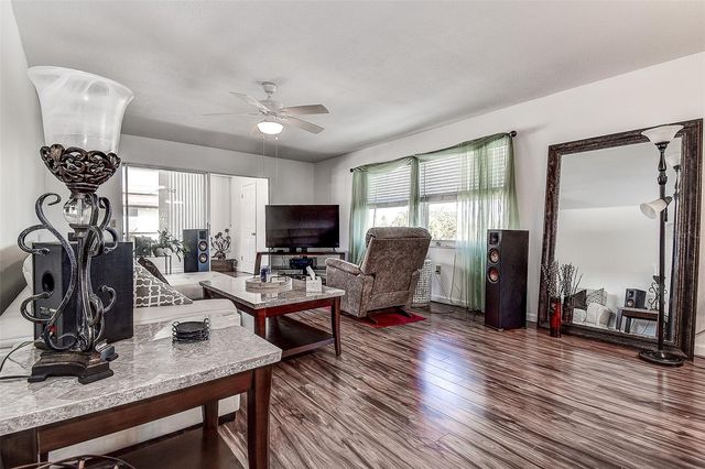 3010 59TH STREET S 301, Gulfport, FL 33707