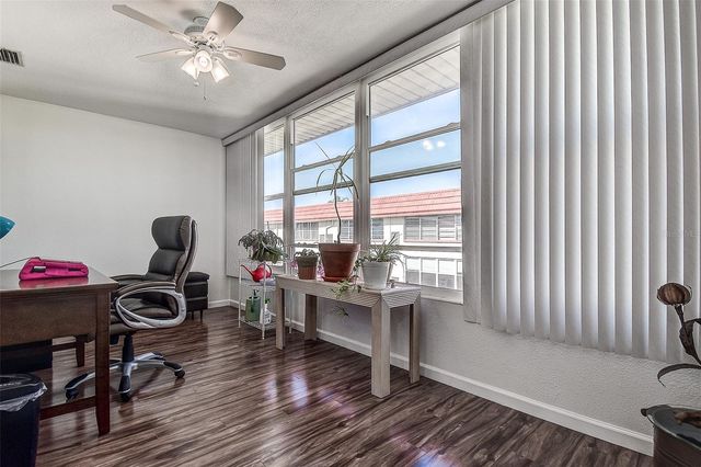 3010 59TH STREET S 301, Gulfport, FL 33707