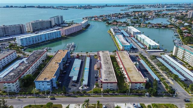 3010 59TH STREET S 301, Gulfport, FL 33707