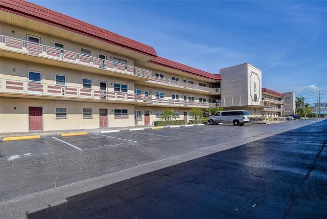 3010 59TH STREET S 301, Gulfport, FL 33707