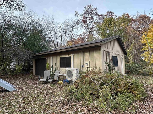 3919 E Mustang Court, Milton, WI 53563