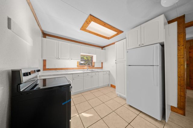 250 NW 98th Street, Okeechobee, FL 34972