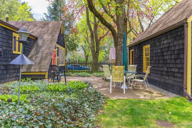 3830 Ferndale Avenue, Kalamazoo, MI 49001