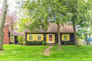 3830 Ferndale Avenue, Kalamazoo, MI 49001