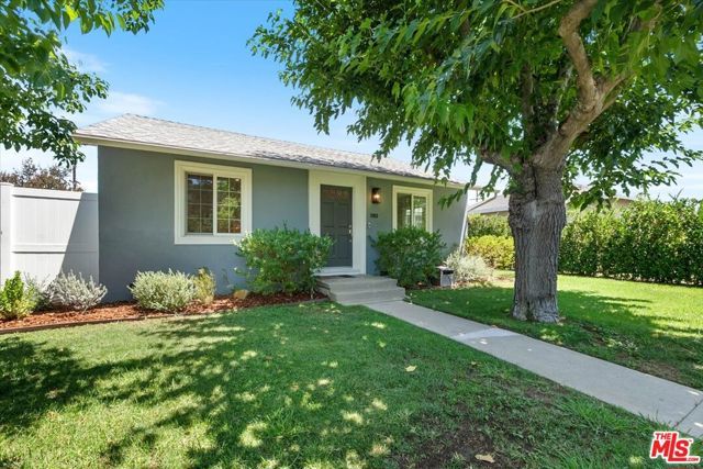 17453 Burbank Boulevard, Encino (los Angeles), CA 91316