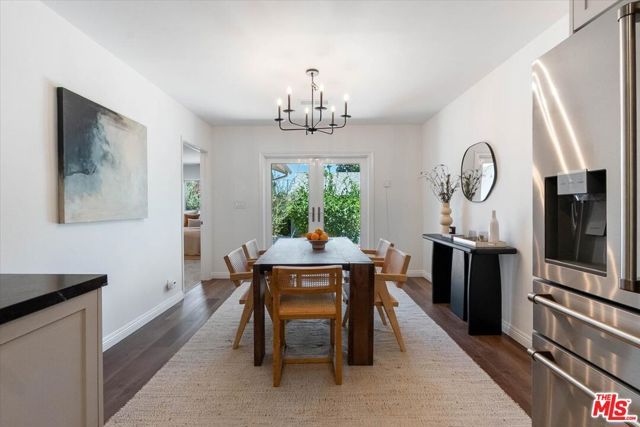 17453 Burbank Boulevard, Encino (los Angeles), CA 91316