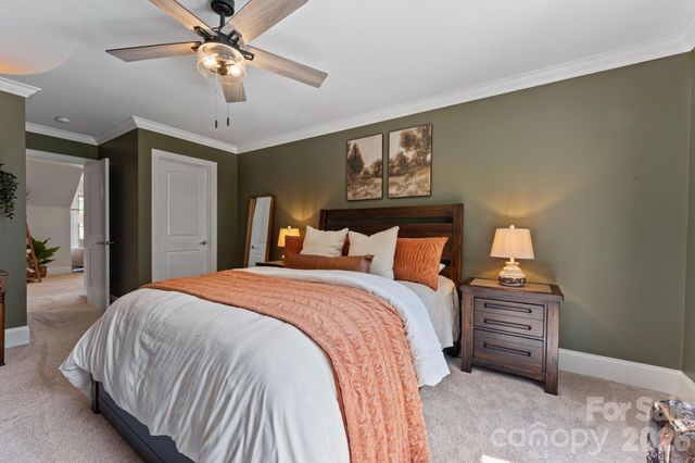 160 Riverchase Lane, Mooresville, NC 28115