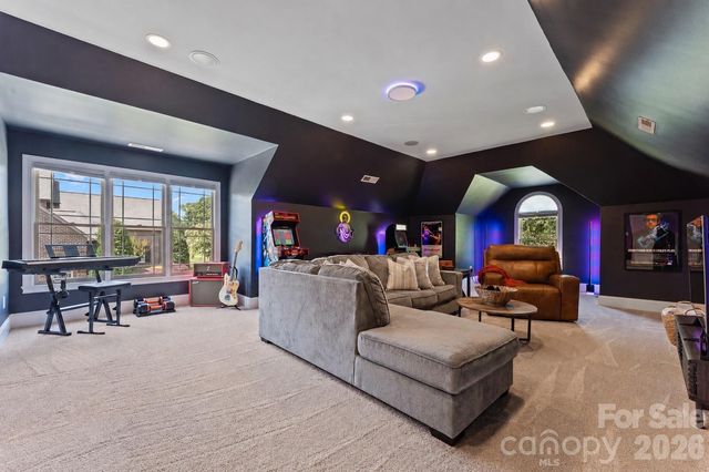 160 Riverchase Lane, Mooresville, NC 28115