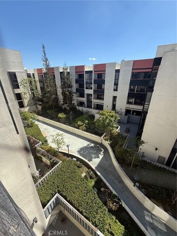 222 S Central 408, Los Angeles, CA 90012