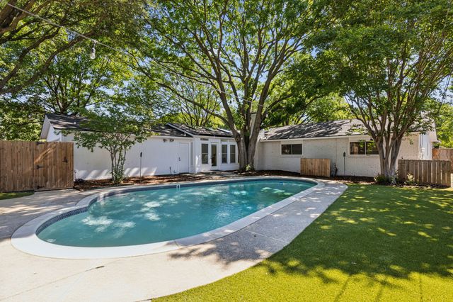 12105 Cox Lane, Dallas, TX 75244