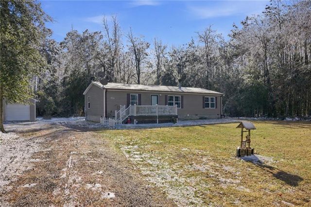 11670 Magnet DR, Smithfield, VA 23430