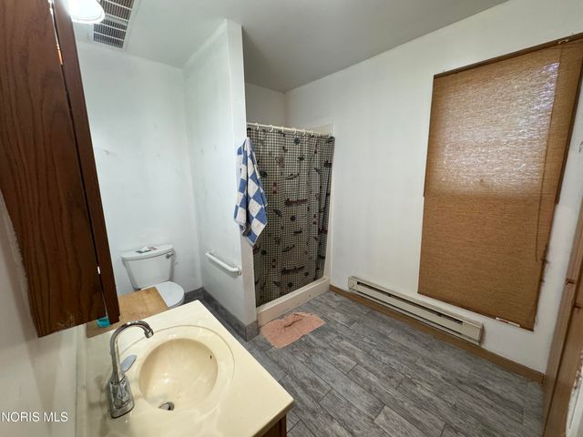 909 High Point Drive, Pioneer, OH 43554