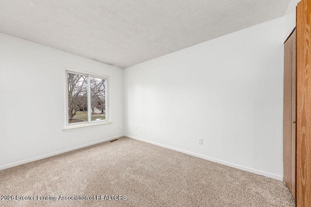 5808 Okemos Road, Haslett, MI 48840