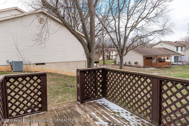 5808 Okemos Road, Haslett, MI 48840