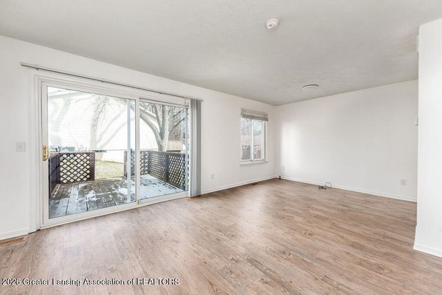 5808 Okemos Road, Haslett, MI 48840