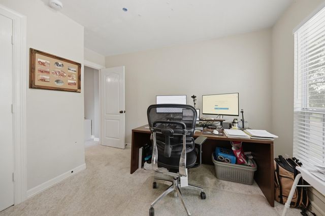 201 W Chatham Street, Bellville, TX 77418