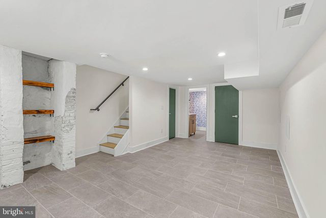 2211 E GORDON ST, Philadelphia, PA 19125
