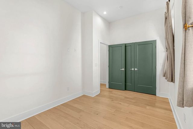2211 E GORDON ST, Philadelphia, PA 19125