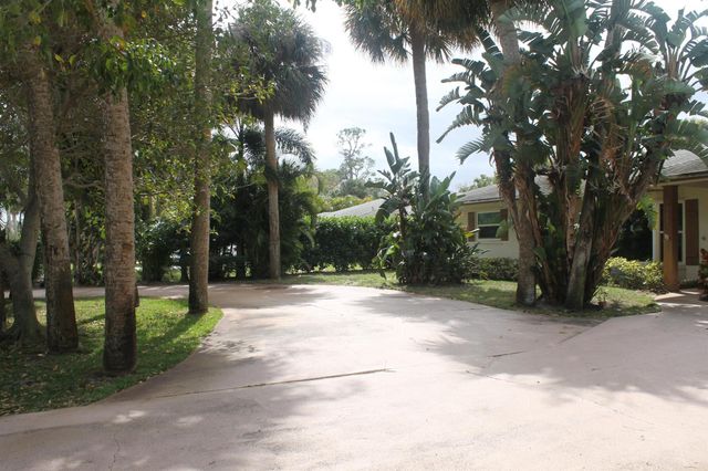 1084 SE St Lucie Boulevard, Stuart, FL 34996