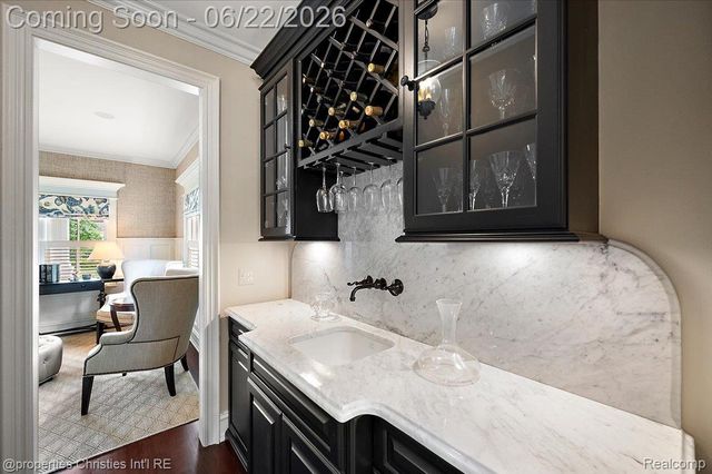 469 Bonnie Brier Street, Birmingham, MI 48009