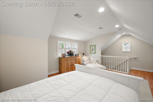 469 Bonnie Brier Street, Birmingham, MI 48009