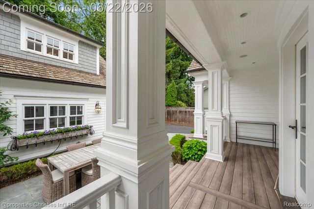 469 Bonnie Brier Street, Birmingham, MI 48009