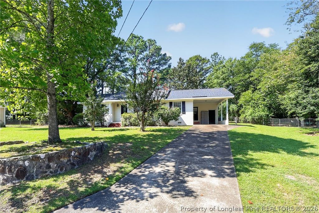 2817 Trentwood Court, Fayetteville, NC 28304 — photo 2