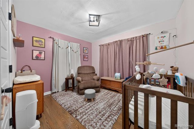 102 Jeffrey Avenue, Royal Oak, MI 48073