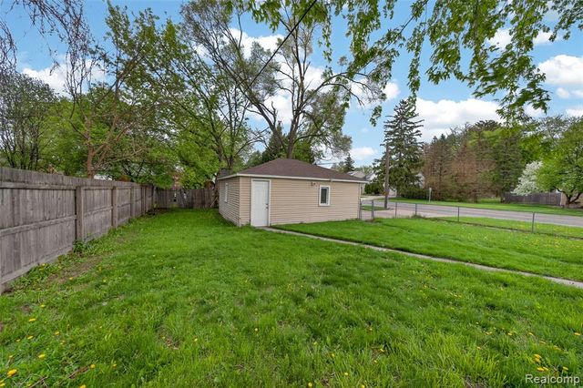 102 Jeffrey Avenue, Royal Oak, MI 48073