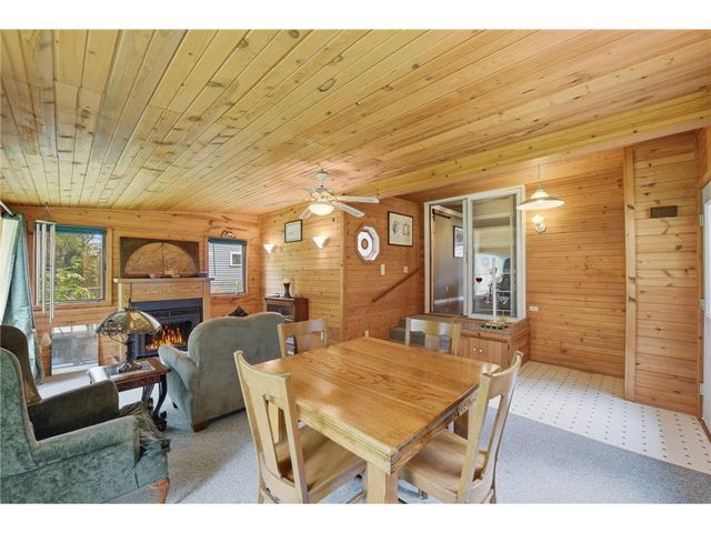 925 Roosevelt Street, River Falls, WI 54022