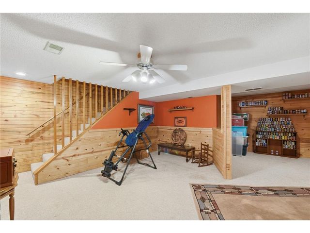 925 Roosevelt Street, River Falls, WI 54022