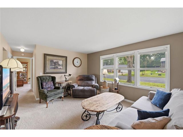 925 Roosevelt Street, River Falls, WI 54022